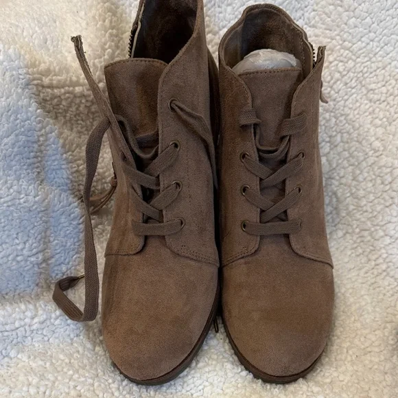 Dr Scholls wedge Ankle Boots nwot - Picture 12 of 13